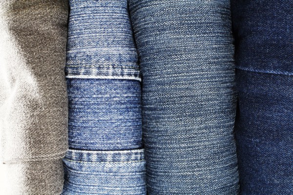 Jeans-Farben-Waschungen-Effekte-web