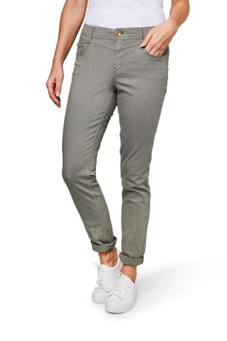 Gardeur Zuri mid waist bootcut jeans met gekleurde wassing • Zand • de Gardeur Zuri mid waist bootcut jeans met gekleurde wassing • Zand • de